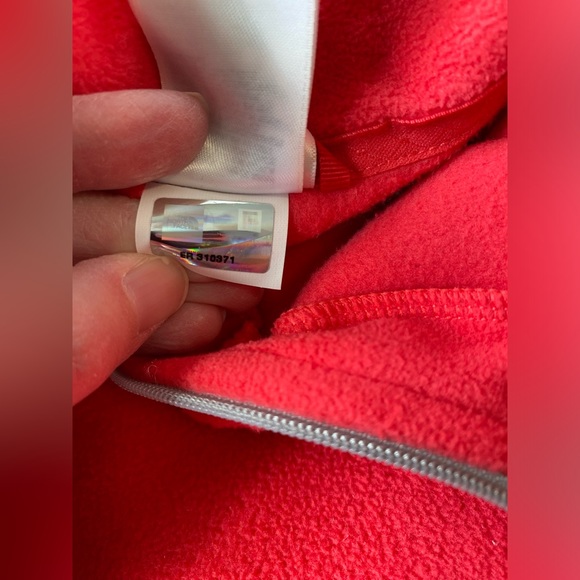 EUC The North Face 1/4 zip pullover coral size Large (runs small) - Picture 6 of 7